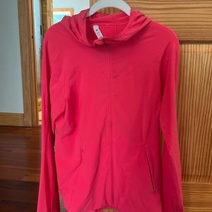 lululemon windbreaker size 6